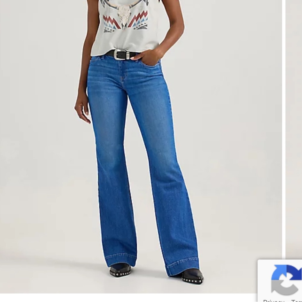 WOMEN'S WRANGLER RETRO® MAE WIDE LEG TROUSER JEAN